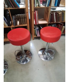 TABOURET DE BAR ROND PIÈTEMENT MÉTAL CHROMÉ ASSISE PU ROUGE 