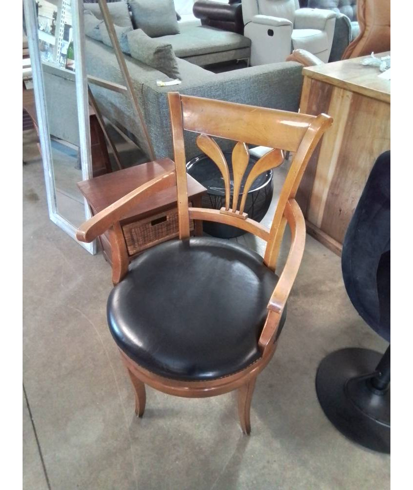 FAUTEUIL PIVOTANT PIÈTEMENT BOIS CLAIR ASSISE PU NOIR
