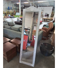 MIROIR RECTANGULAIRE  SUR PIED BOIS TAUPE MAISON DU MONDE