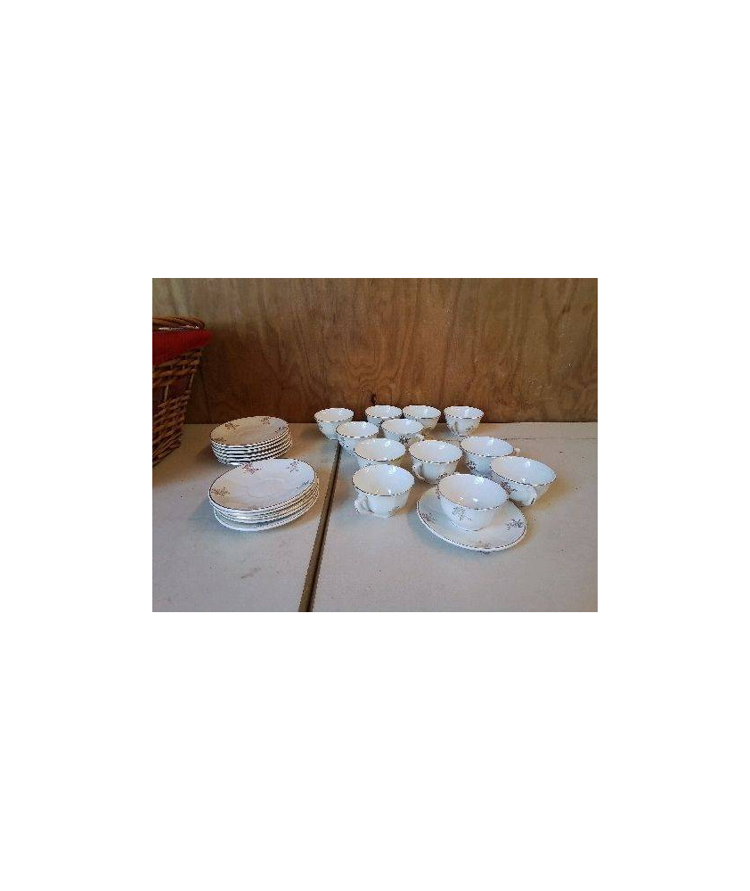 TASSE AVEC SOUCOUPE 