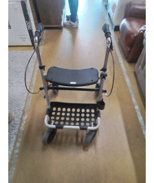 DEAMBULATEUR 