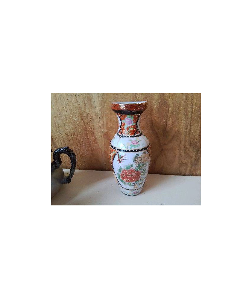 VASE ASIATIQUE 
