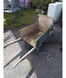 BROUETTE BOIS DÉBUT XXE