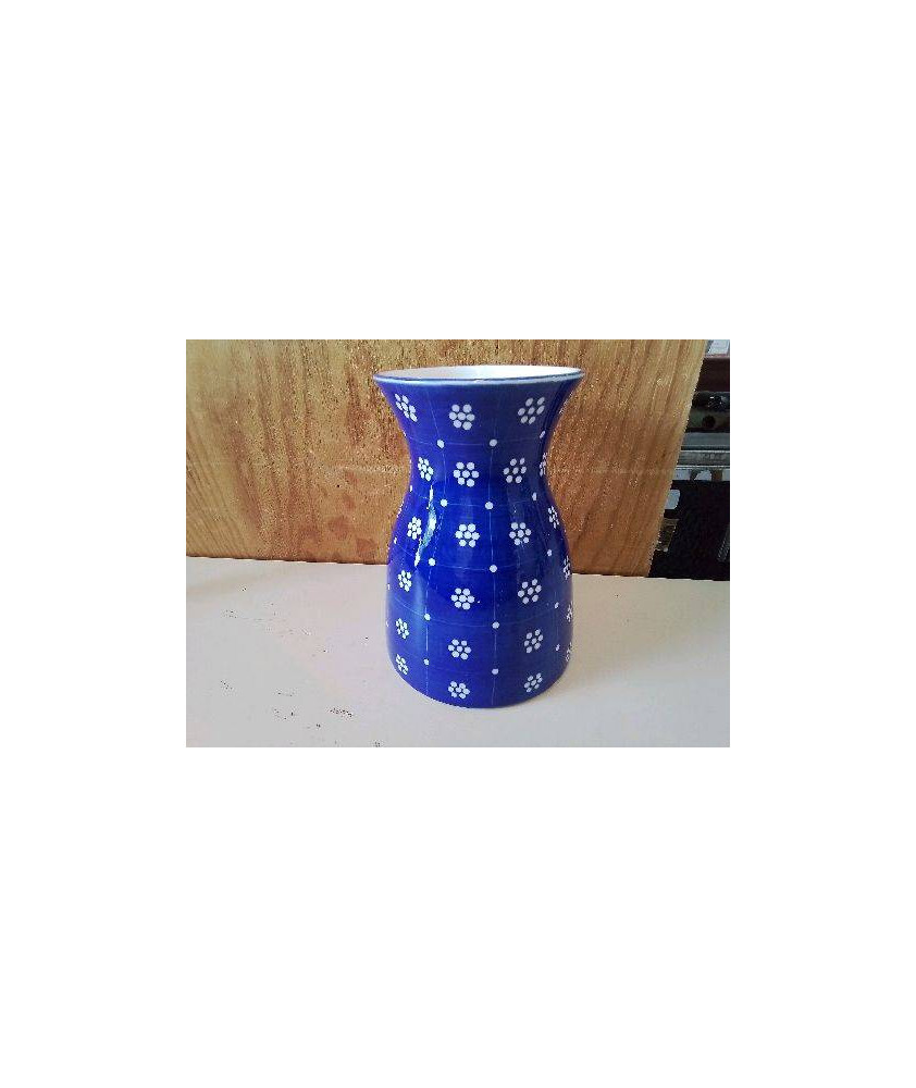VASE EN PORCELAINE 
