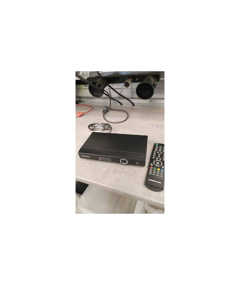 DECODEUR TNT SAGEMCOM / PERITEL / USB