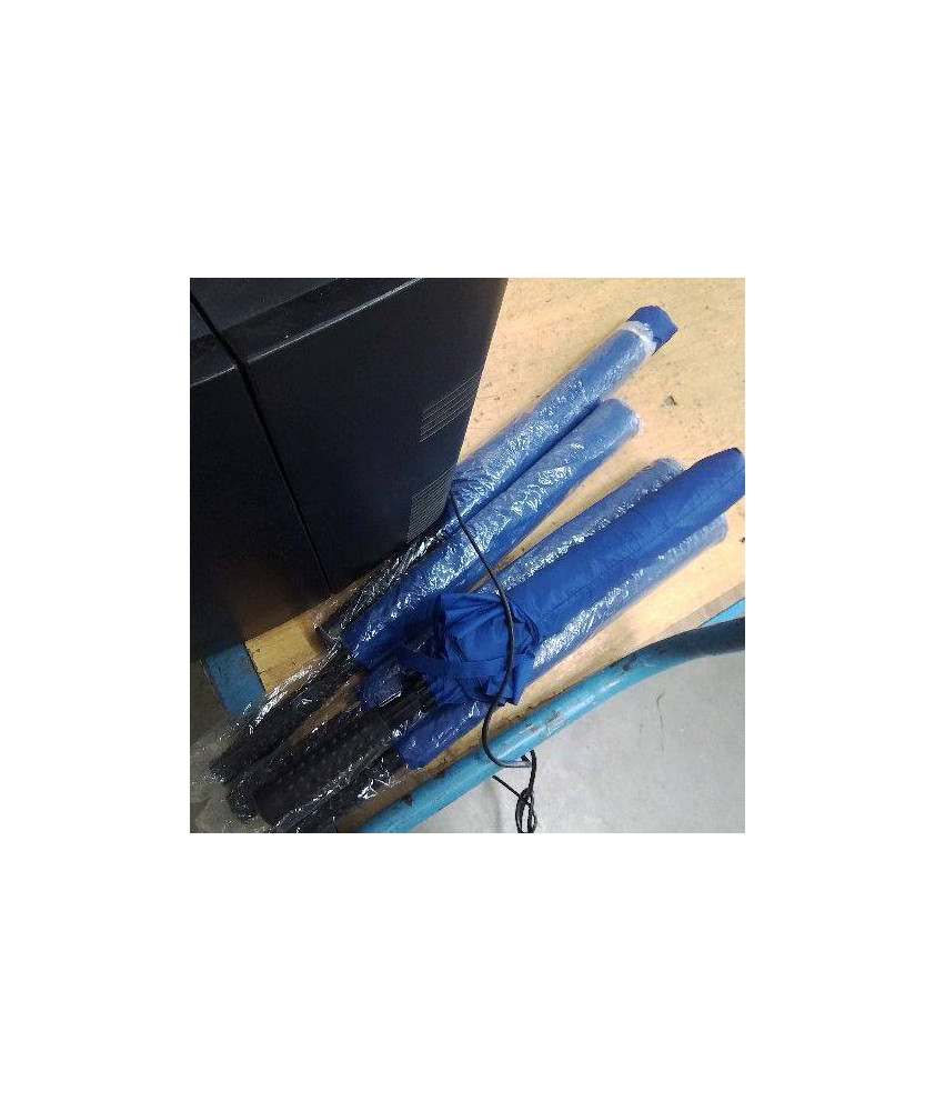 PARAPLUIE BLEU