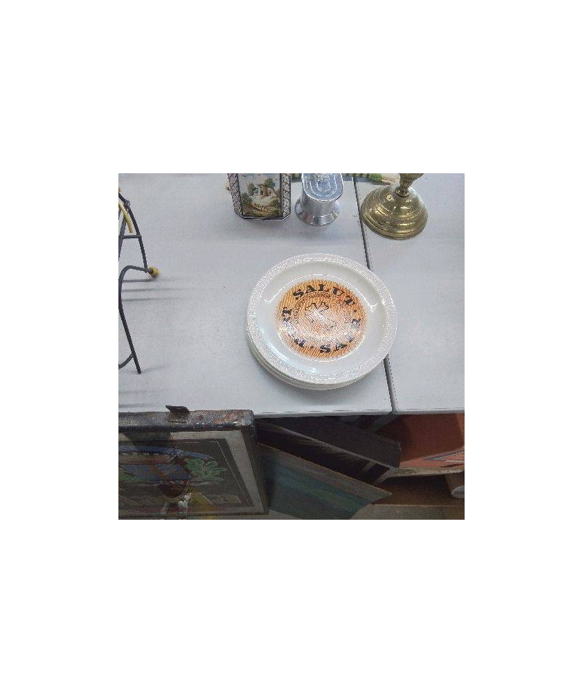 LOT 4 ASSIETTES 