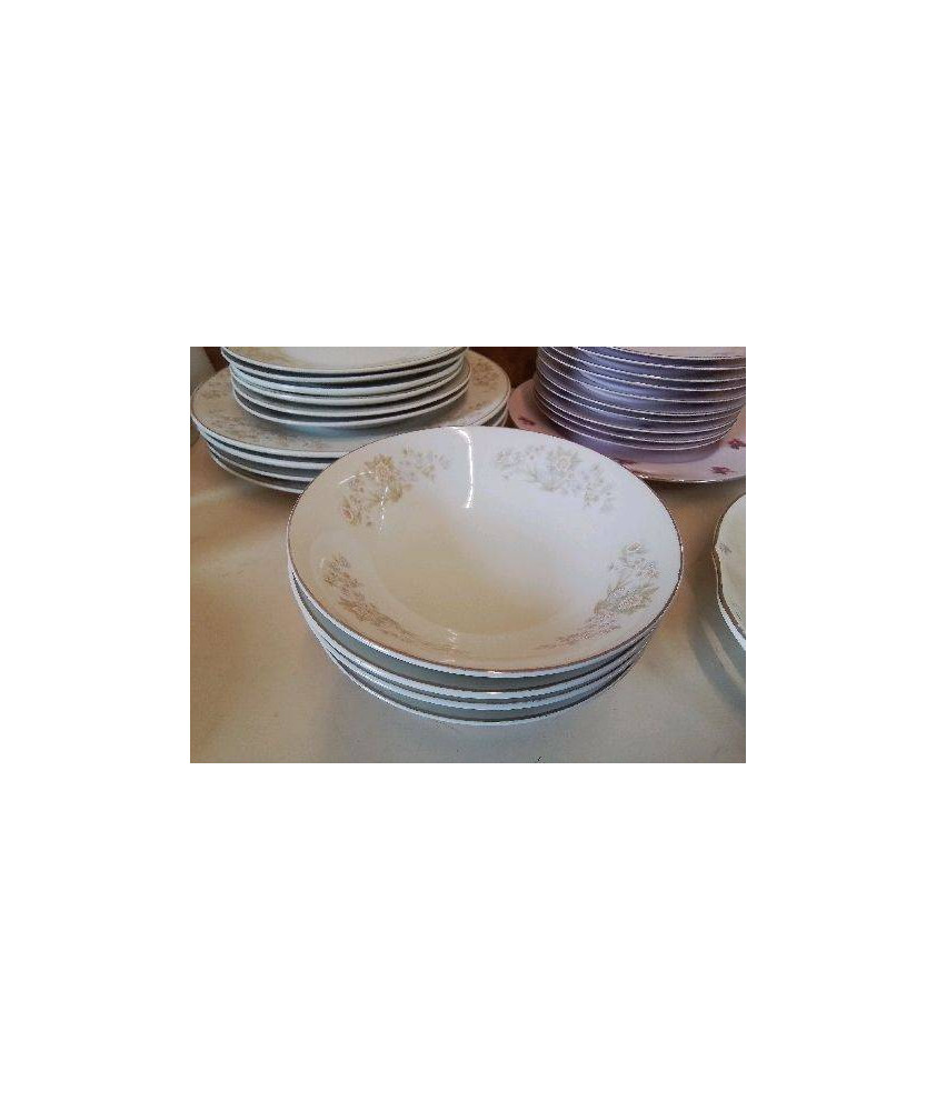 LOT DE 4 ASSIETTES À SOUPE MOTIF FLORAL 