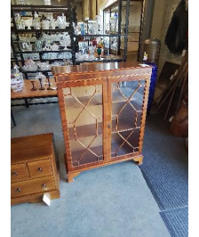 VITRINE ANGLAISE BOIS CLAIR 2 PORTES 