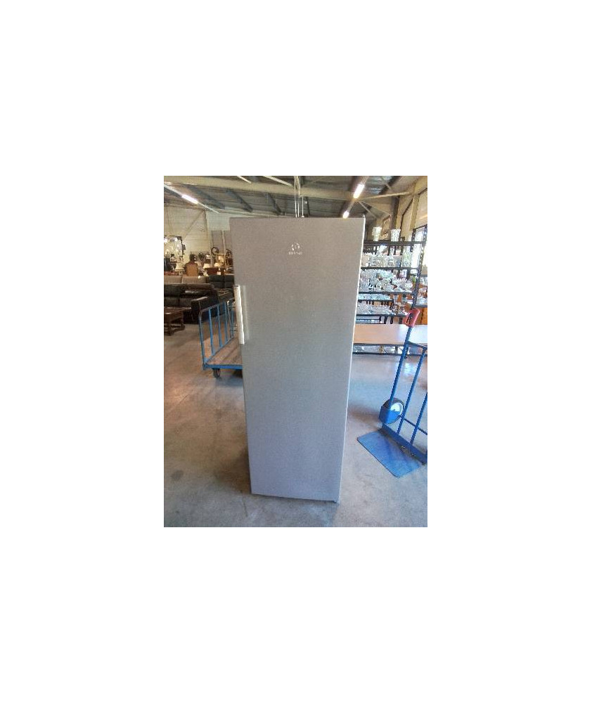 RÉFRIGÉRATEUR INDESIT SI6 A1Q S 2  322L