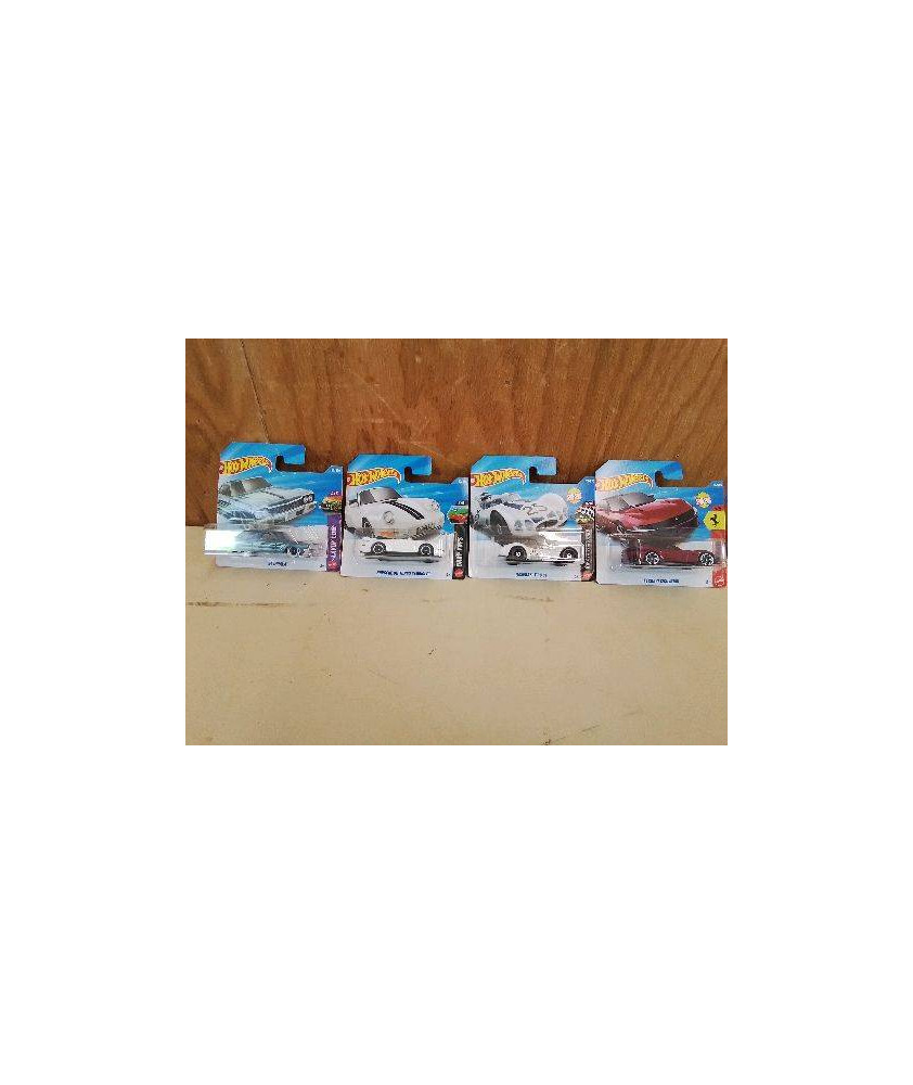VOITURE HOTWHEELS 