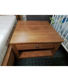 TABLE DE CHEVET