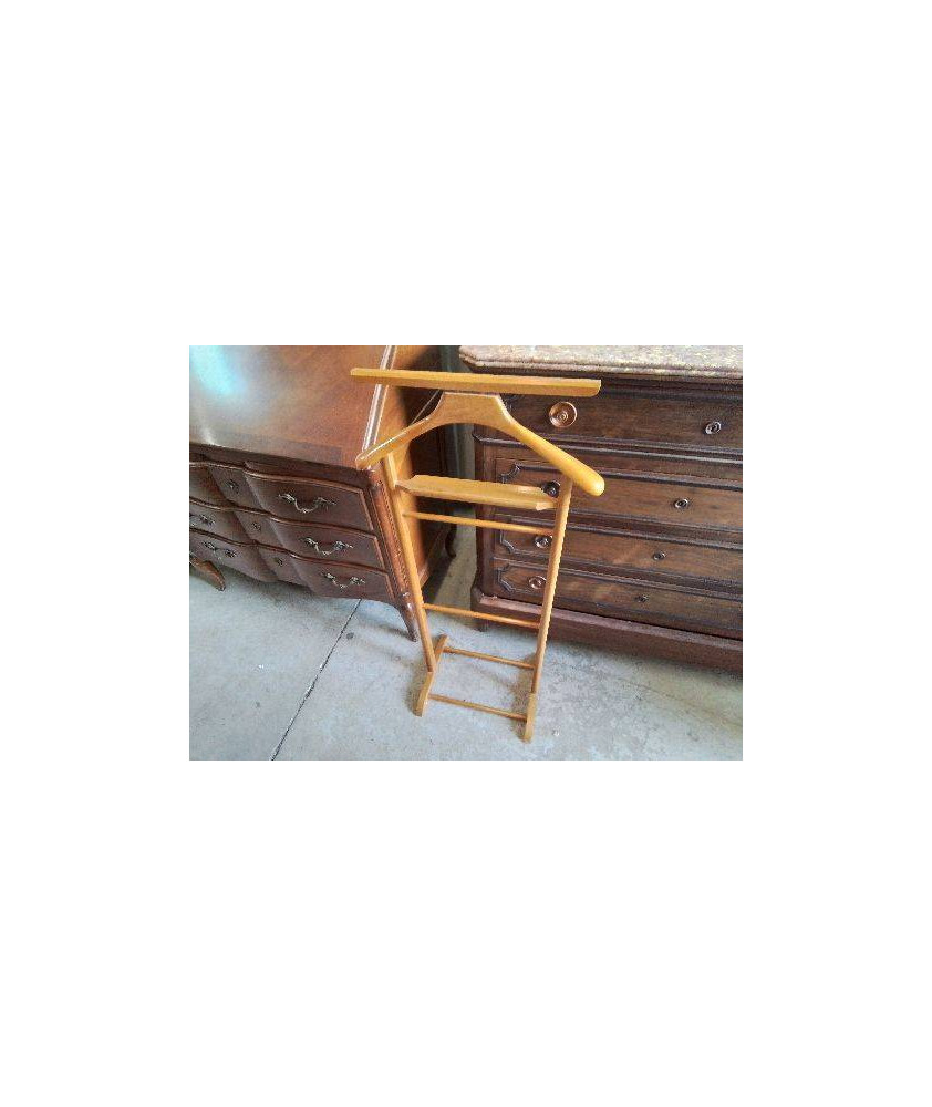 VALET DE CHAMBRE