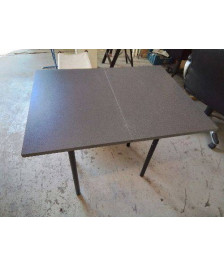 PETITE TABLE D’APPOINT PLIANTE