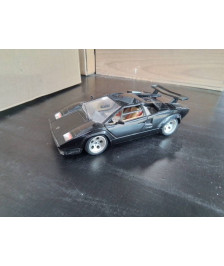 VOITURE