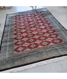 TAPIS ROUGE NOIR