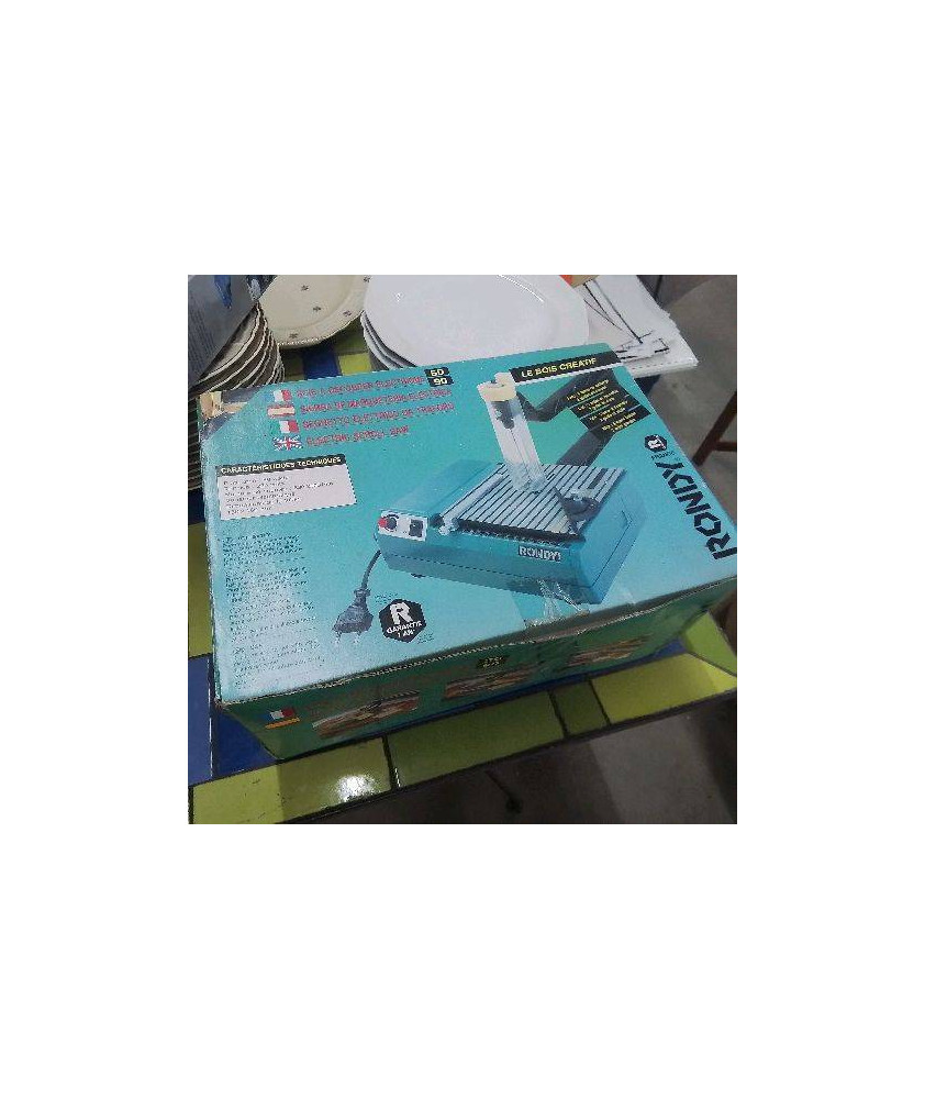 SCIE A DECOUPER ELECTRIQUE