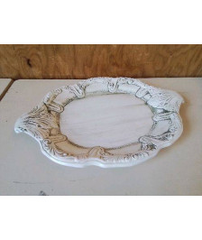 PLAT EN PORCELAINE 