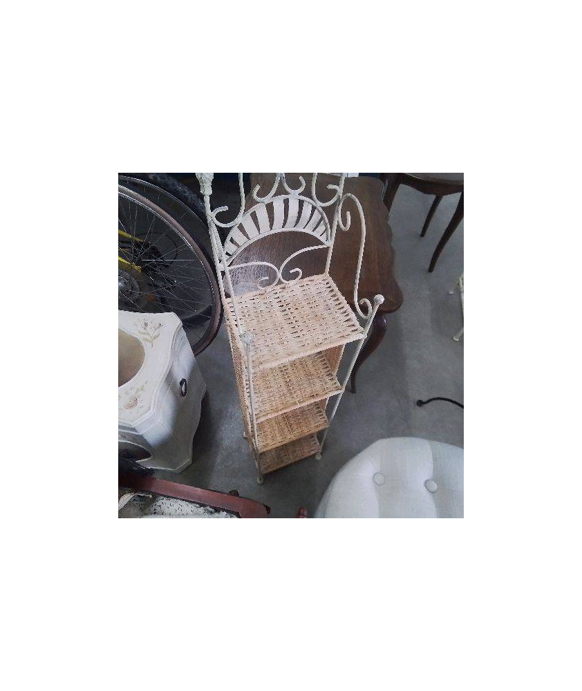 PETITE ETAGERE METAL ROTIN