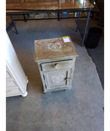 CHEVET BOIS GRIS DÉCOR AUX COEURS 1 TIROIR 1 PORTE EN L\'ÉTAT 
