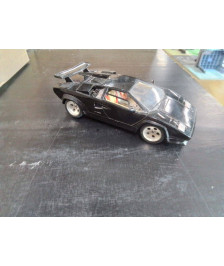VOITURE