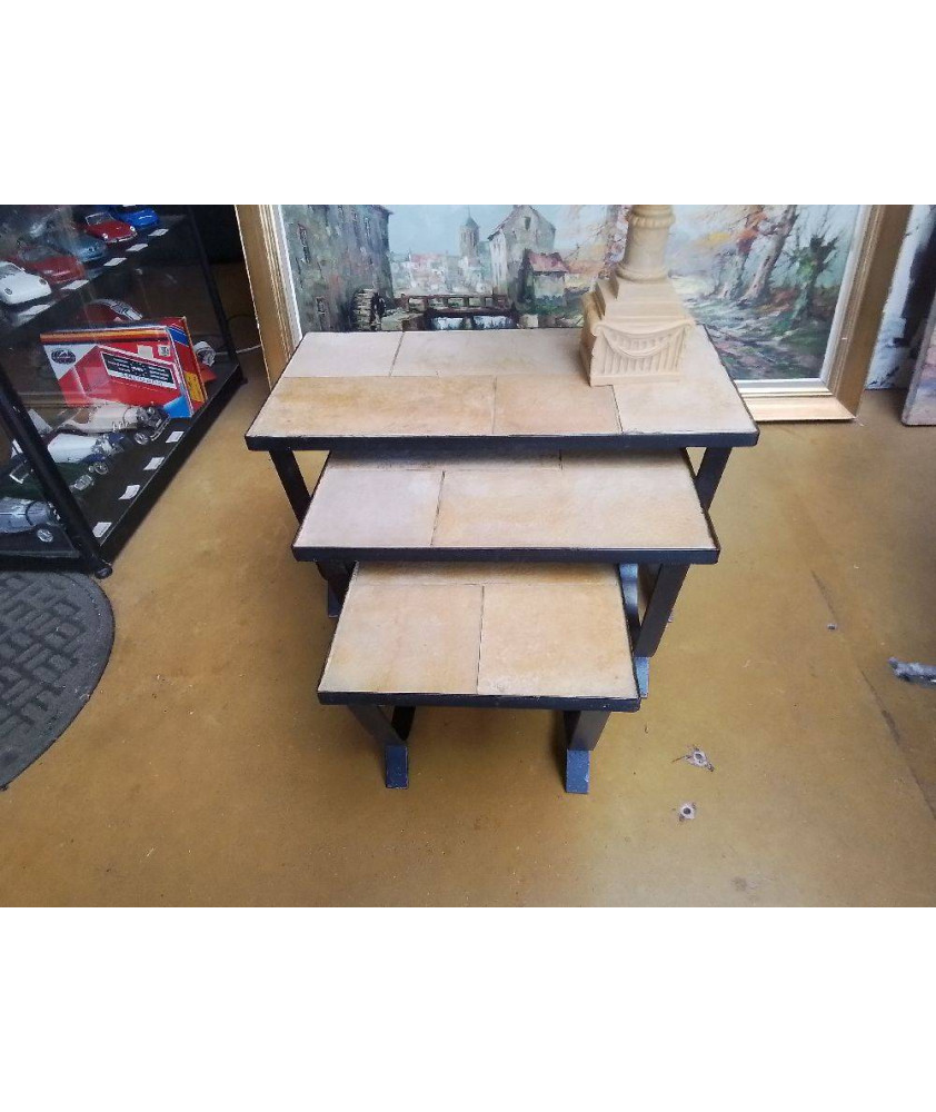 TABLES GIGOGNE CARLAGE 