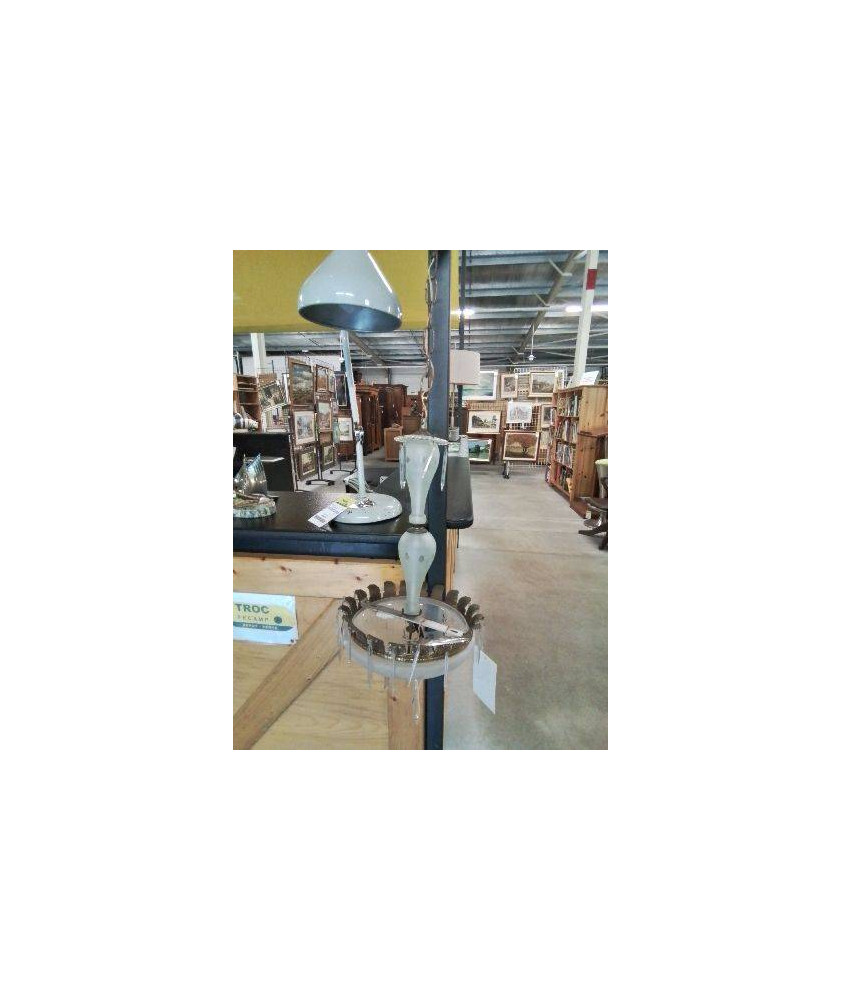 LUSTRE VERRE ET LAITON A PENDELOQUES 