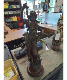 SCULPTURE RÉGULE FEMME A LA HARPE SOCLE BOIS LOUIS ET FRANCOIS MOREAU  (XIX-XX) EN L\'ÉTAT