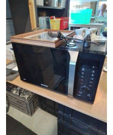 MICRO-ONDES COMBINÉ SAMSUNG CE107F
