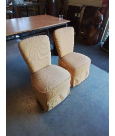 CHAUFFEUSE CAPITONNÉ TISSU JAUNE 