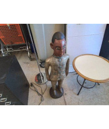 STATUETTE EN BOIS 