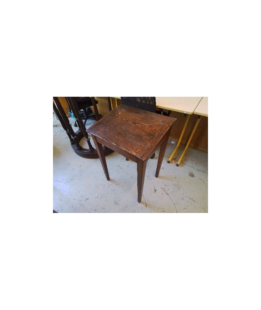 PETIT BUREAU 