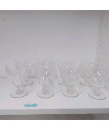 LOT DE 8 VERRES CRISTAL