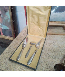 COUVERTS DE SERVICE