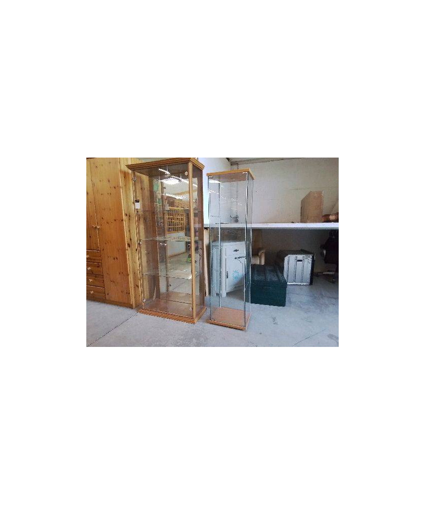 VITRINE ETROITE