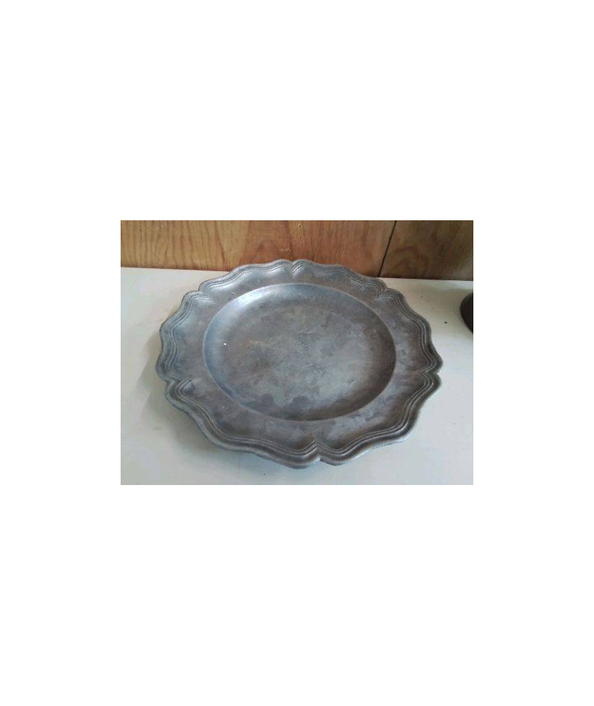 PLAT EN ETAIN