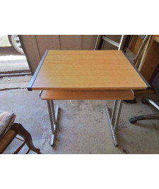 PETIT BUREAU 