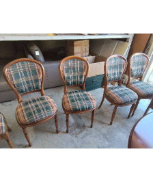CHAISE TAPISSÉ 