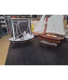 BATEAUX 