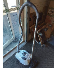 ASPIRATEUR TRAINEAU A SAC ELECTROLUX SILENT PERFORMER ESP74IW