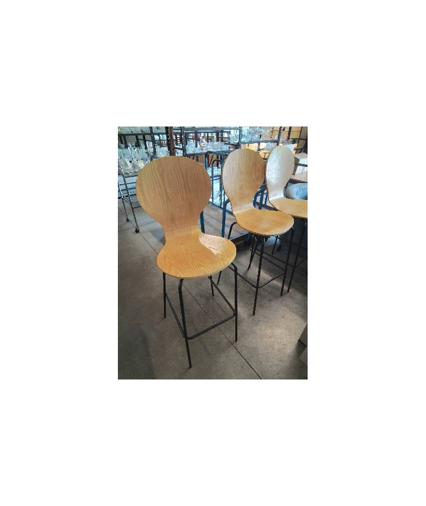 TABOURET DE BAR PIÈTEMENT MÉTAL NOIR ASSISE BOIS CLAIR 