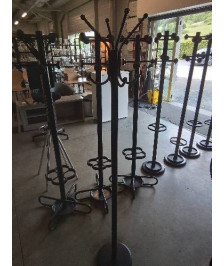 PERROQUET MÉTAL NOIR 8 PATÈRES 