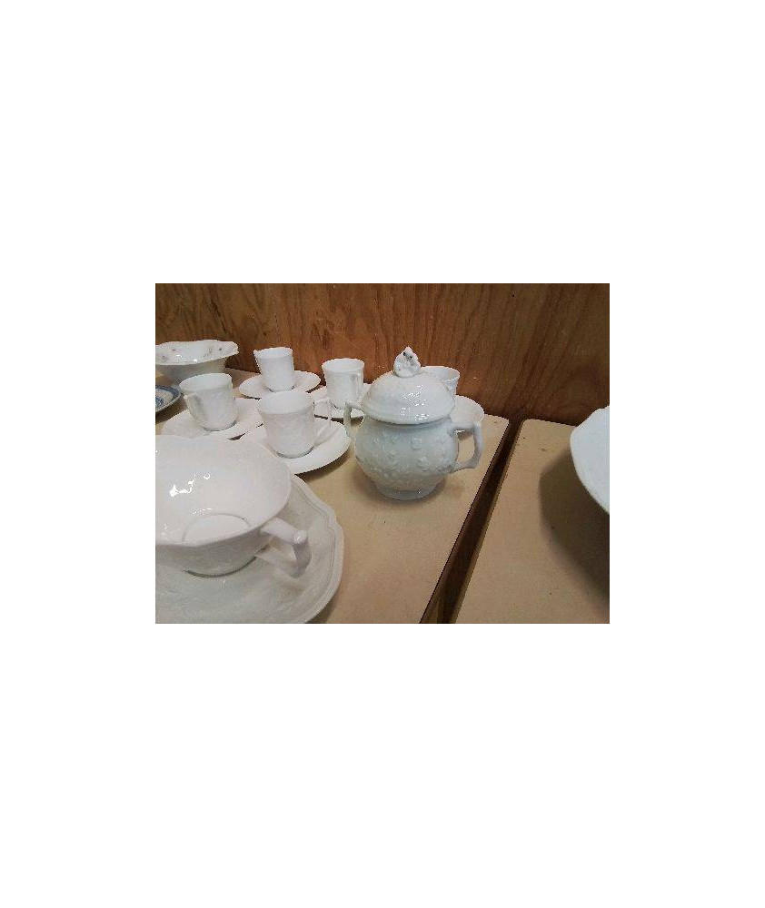 SUCRIER EN PORCELAINE DE LIMOGES