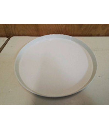 PLATEAU EN FER BLANC