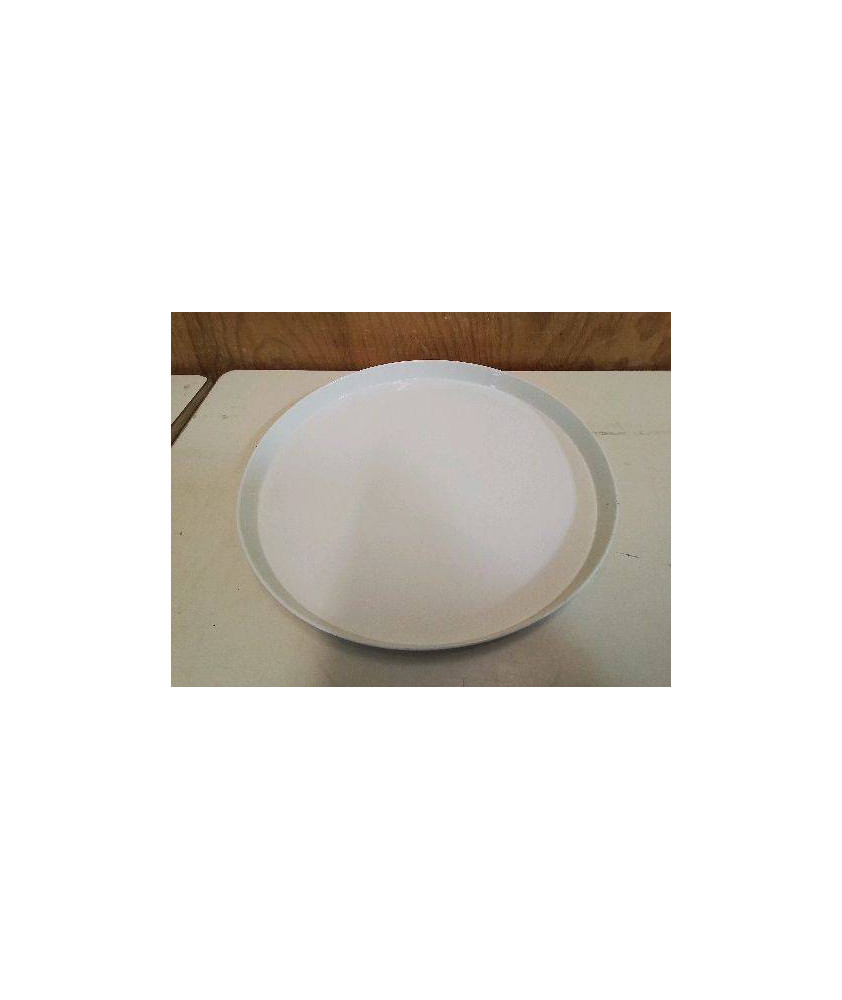 PLATEAU EN FER BLANC