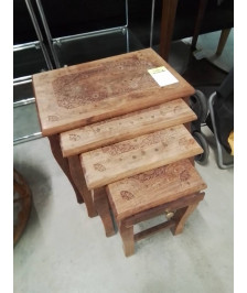 4 TABLES BASSES GIGOGNES BOIS A INCRUSTATION LAITON