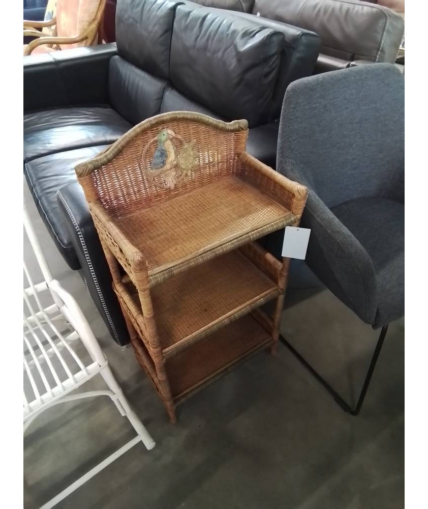 ÉTAGÈRE CINTRÉE ROTIN ET VANNERIE AU PERROQUET 3 TABLETTES 