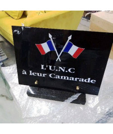 PLAQUE COMMÉMORATIVE 