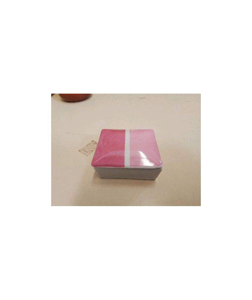 PETITE BOITE ROSE EN PORCELAINE 