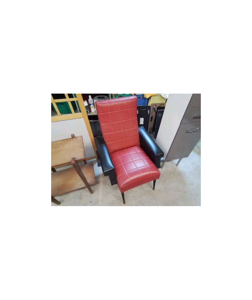 FAUTEUIL ROUGE ET NOIR 
